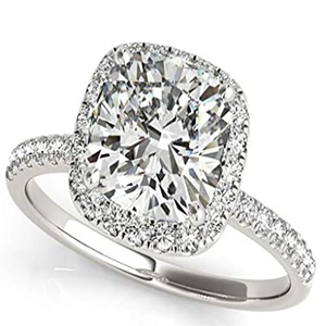 10 000$ engagement ring